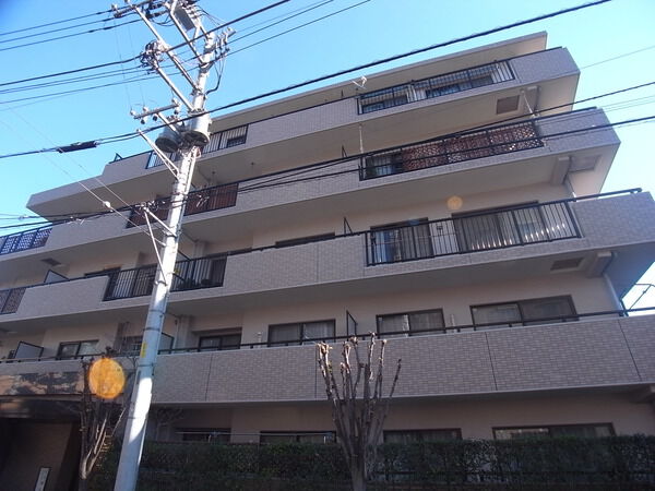 メゾンエクレーレ志村三丁目 3枚目 メゾンエクレーレ志村三丁目