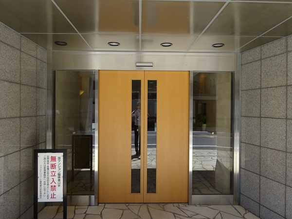 【ファストジュール練馬春日町】エントランス