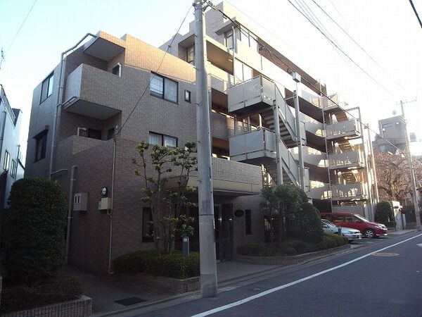 【プライムコート練馬北町】外観