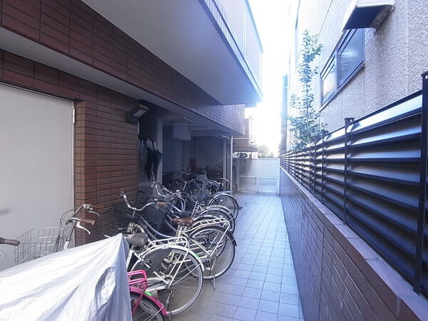 シャリエ練馬北町