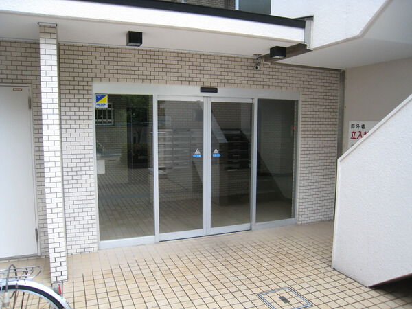 【メイゾン小竹向原】エントランス 【メイゾン小竹向原】エントランス