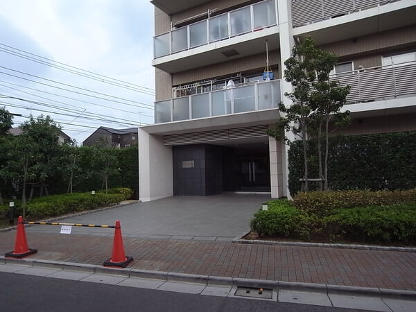 【ジークレフ石神井公園】エントランス 【ジークレフ石神井公園】エントランス