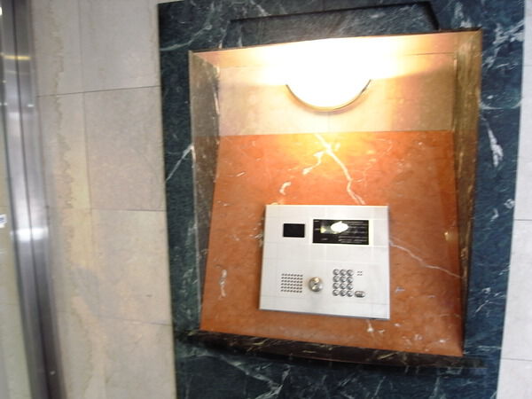 【クリオ武蔵関壱番館】オートロック