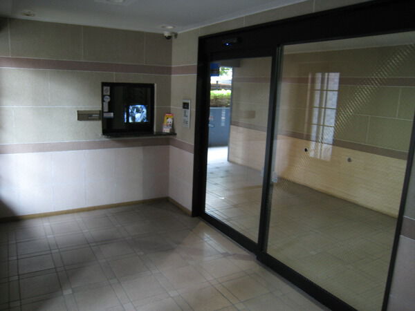 【セザール第二江古田】エントランス 【セザール第二江古田】エントランス