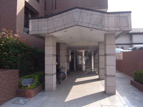 【ジェネラス桜台】エントランス 【ジェネラス桜台】エントランス