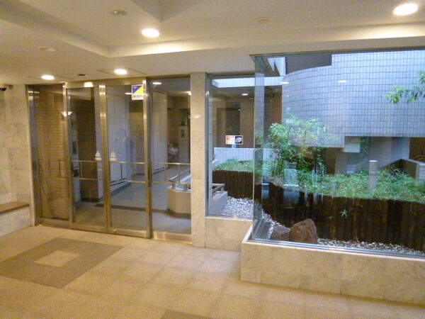 【オーベル徳殿公園】エントランス 【オーベル徳殿公園】エントランス