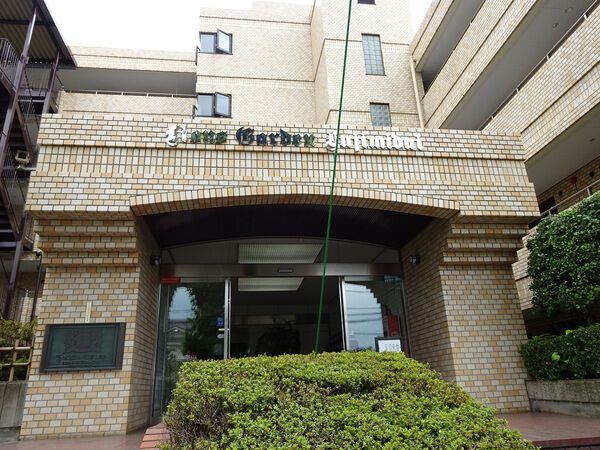 【ライオンズガーデン富士見台】エントランス 【ライオンズガーデン富士見台】エントランス