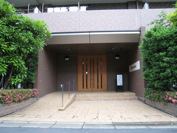 【オーベル氷川台】エントランス 【オーベル氷川台】エントランス