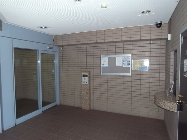 【セザール富士見台】エントランスホール 【セザール富士見台】エントランスホール