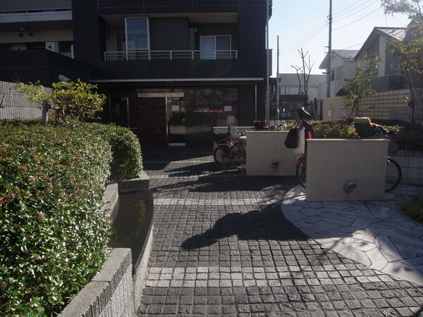 【ディアステージ上石神井南町】アプローチ