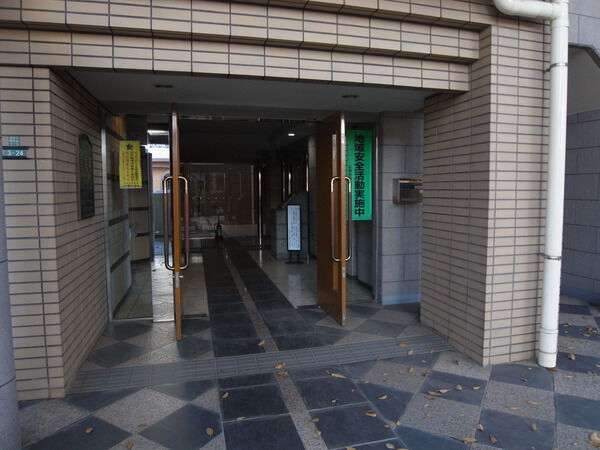 【朝日プラザ善福寺】エントランス 【朝日プラザ善福寺】エントランス