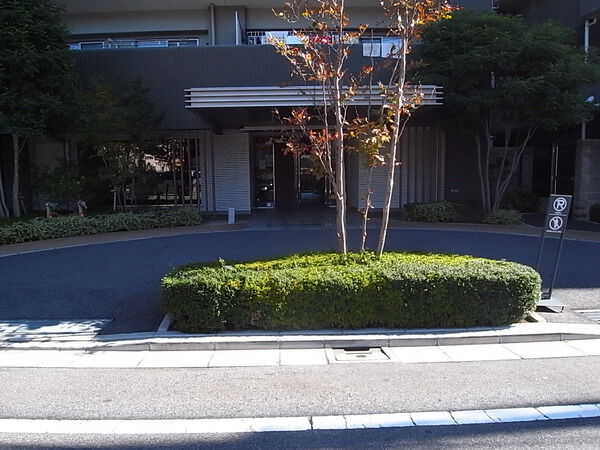 【グリーンフォレストパークアリーナ】エントランス写真 【グリーンフォレストパークアリーナ】エントランス写真