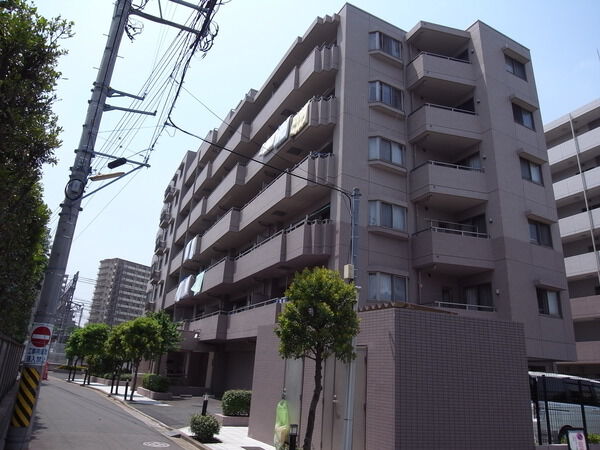 グランシェソワ北千住