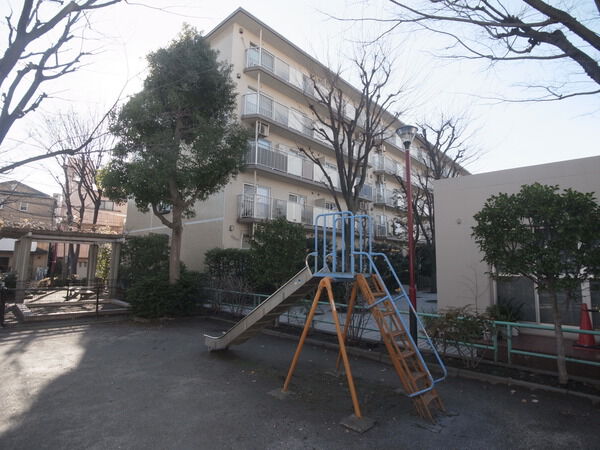 エステート五反野