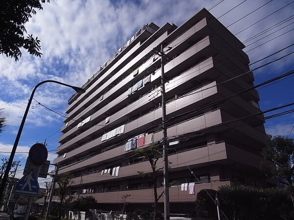 【ファミール亀有壱番館】外観写真 【ファミール亀有壱番館】外観写真