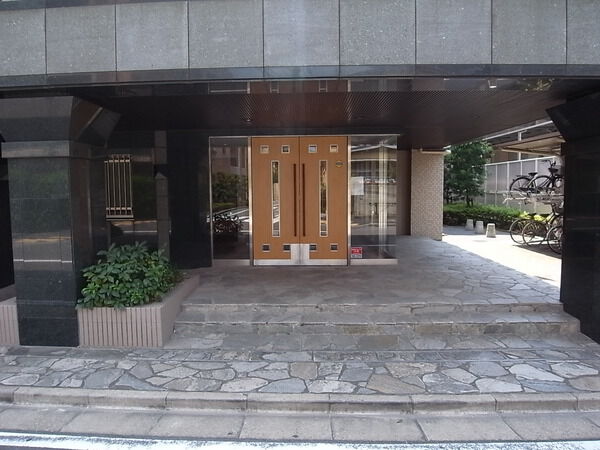 【クレアホームズ金町】エントランス 【クレアホームズ金町】エントランス