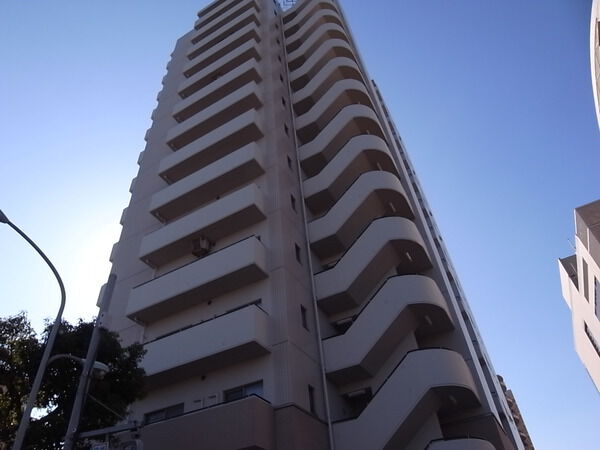 【リリオ】建物外観 【リリオ】建物外観