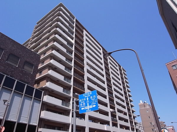 【ラヴィアンコート亀有】建物外観 【ラヴィアンコート亀有】建物外観