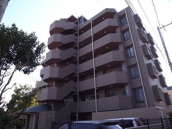 【アーデル綾瀬】建物外観