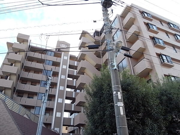 【ライオンズガーデンお花茶屋】外観写真