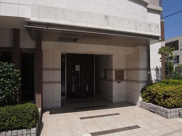 【ミオカステーロ新小岩】エントランス