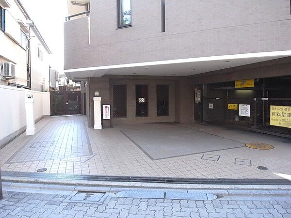 【エヴアーグリーン堀切菖蒲園】エントランス 【エヴアーグリーン堀切菖蒲園】エントランス