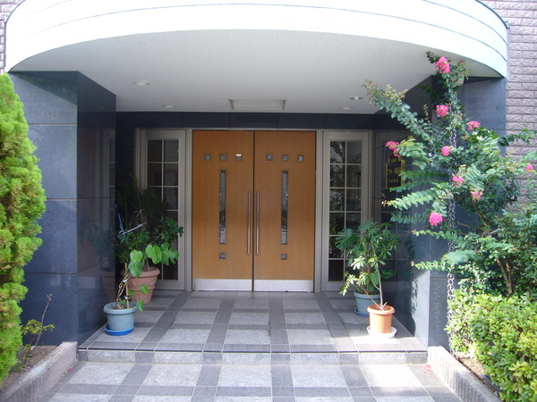 【ゼファー西葛西ピュアコート】エントランス