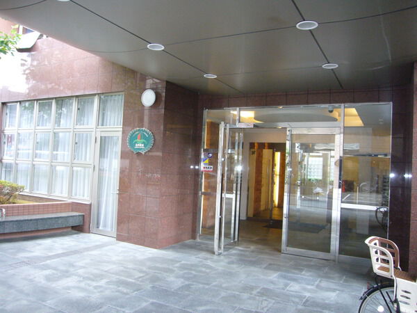 【葛西駅前グリーンホームズ】エントランス 【葛西駅前グリーンホームズ】エントランス