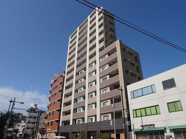 レヴィールガーデン平井