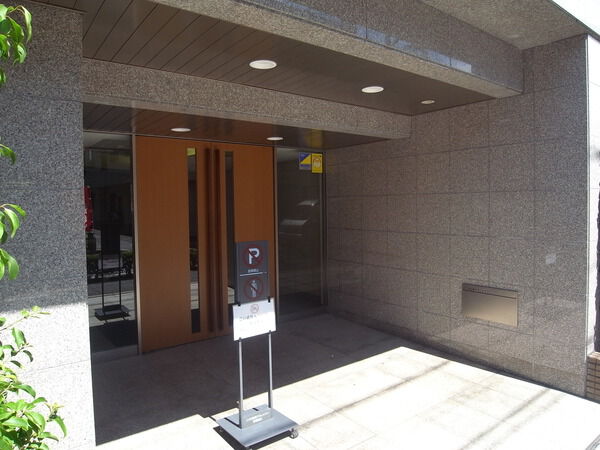 【コスモ船堀テネレッツァ】エントランス 【コスモ船堀テネレッツァ】エントランス