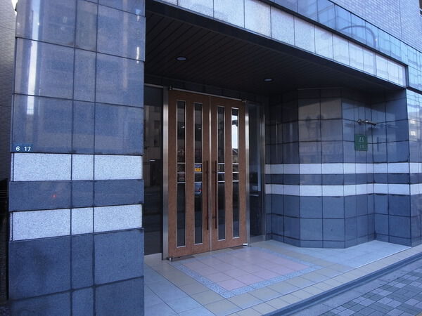 【ラングマンション立川】メインエントランス