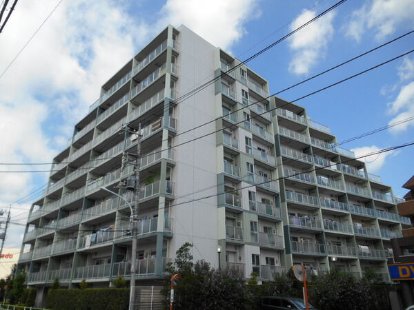 【グランスイート昭島】外観写真