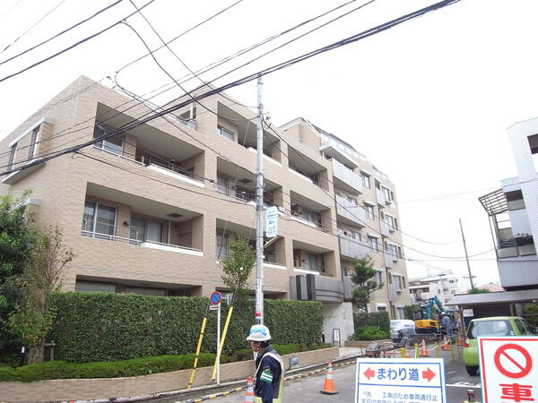【調布柴崎ガーデンハウス】外観