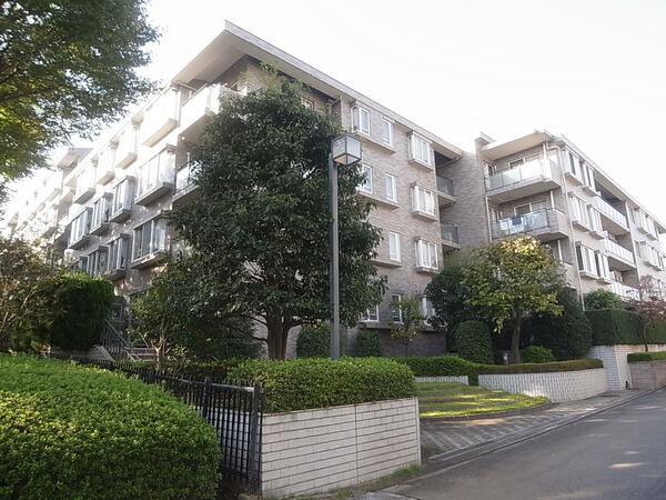 コープ野村緑山ヒルズ弐番館