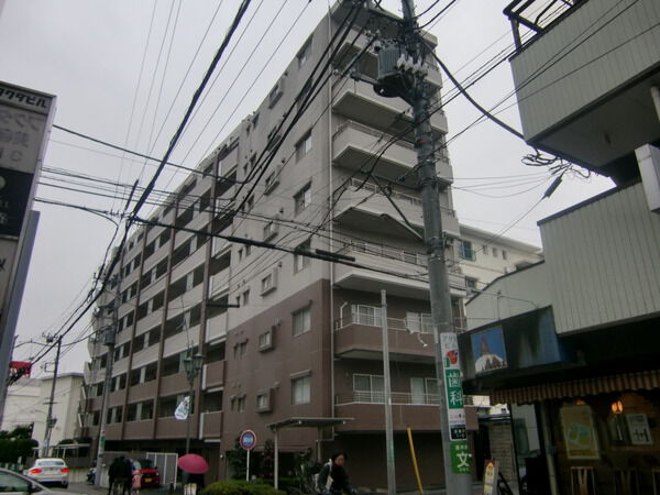 【コニファーコート豊田ビジュー】外壁タイル貼 【コニファーコート豊田ビジュー】外壁タイル貼