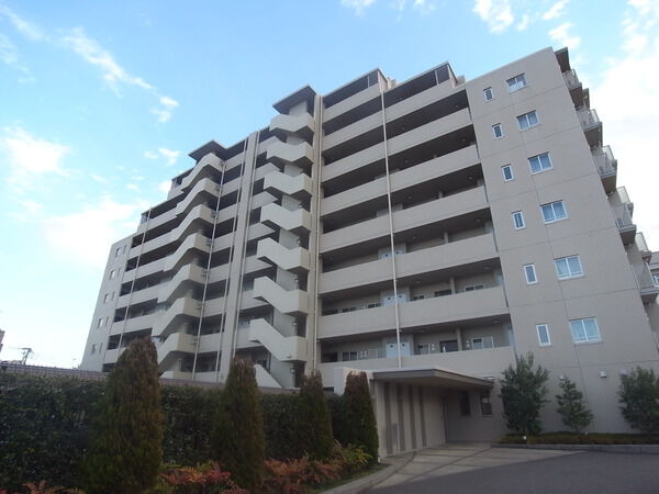 【パークハウス豊田多摩平】マンション北側 【パークハウス豊田多摩平】マンション北側
