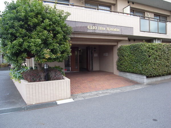 【クリオ日野弐番館】エントランス 【クリオ日野弐番館】エントランス