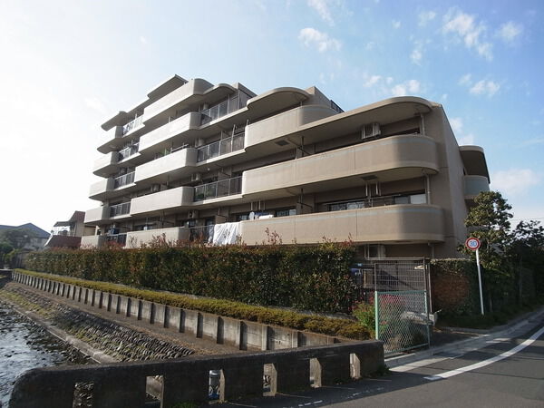 【ハイホーム東村山】外観