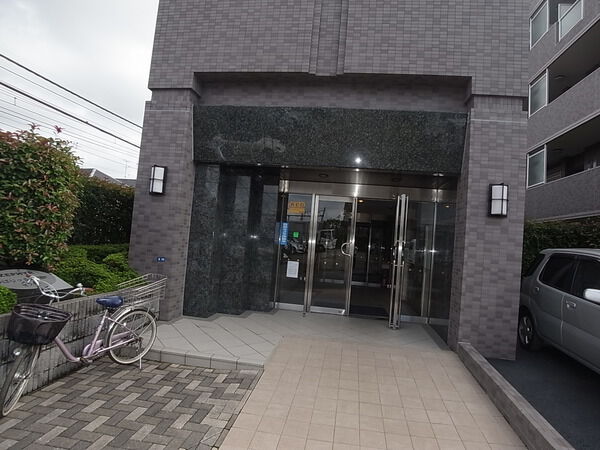 ゼファーひばりが丘学園町