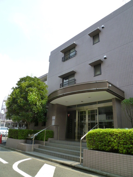 【ファミール聖蹟桜ヶ丘グランデージ】建物外観