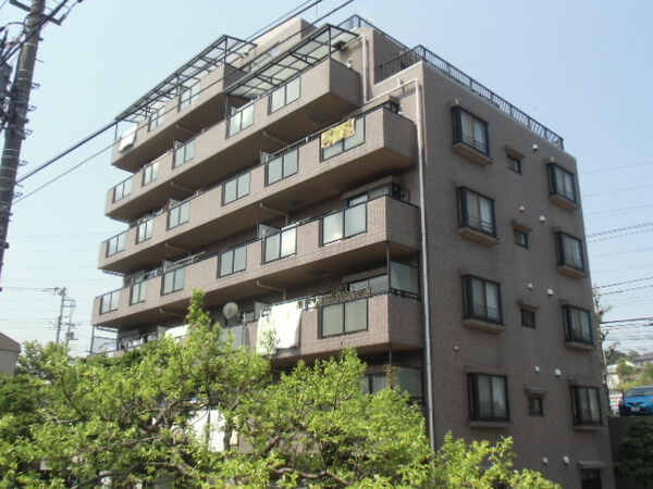 【アーデル聖蹟桜ヶ丘】建物外観 【アーデル聖蹟桜ヶ丘】建物外観