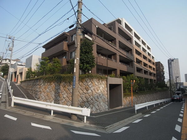 ライオンズ横濱アリーナヒル