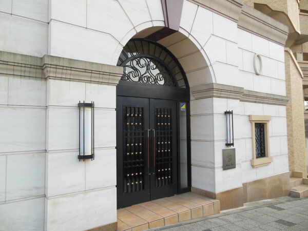 【グランシティみなとみらい】エントランス 【グランシティみなとみらい】エントランス