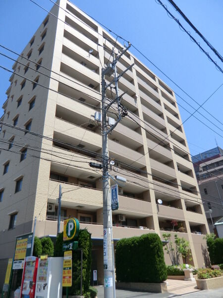 【クリオ横浜元町壱番館】外観