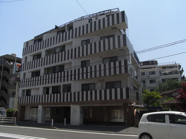ロワール岸根公園