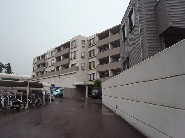 朝日パリオ新横浜