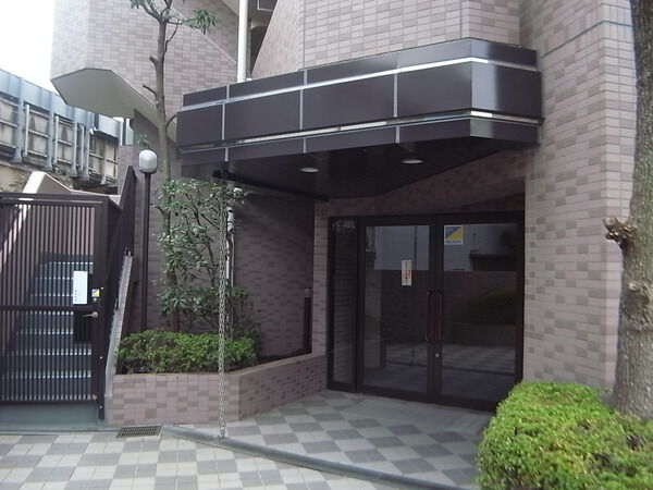 【ナイスアーバン日吉2】エントランス