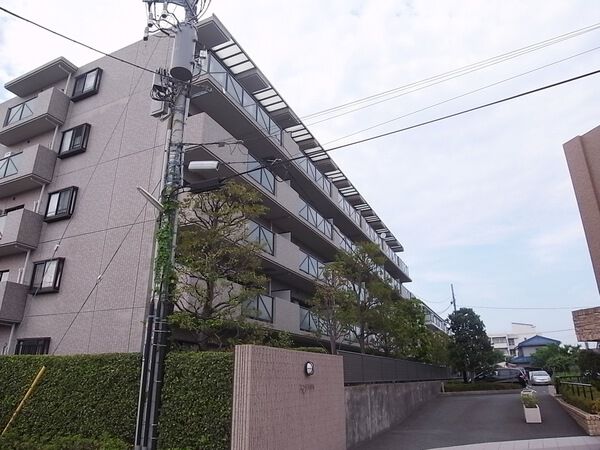 【メイツ大倉山】物件外観 【メイツ大倉山】物件外観