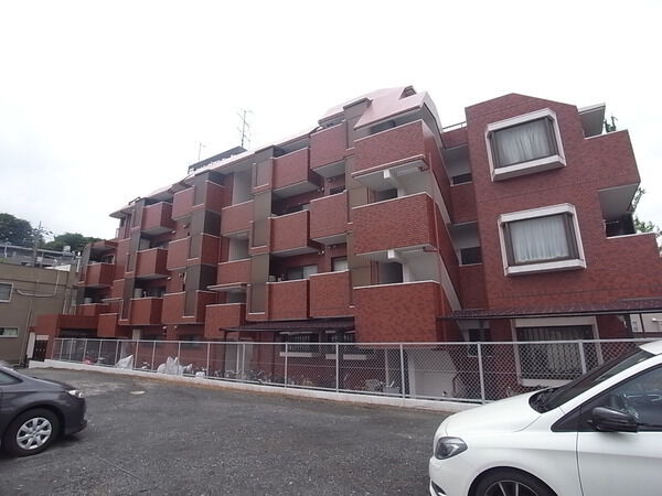 ライオンズマンション大倉山第５