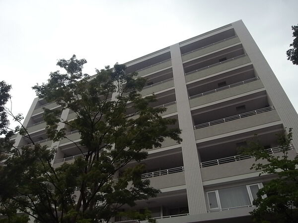 グランドメゾン大倉山テラス